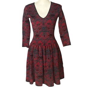 Marchesa Voyage Dress Size Small Fit And Flare Drop Waist Red Jacquard Knit